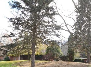 3523 Harts Run Rd, Pittsburgh, PA 15238