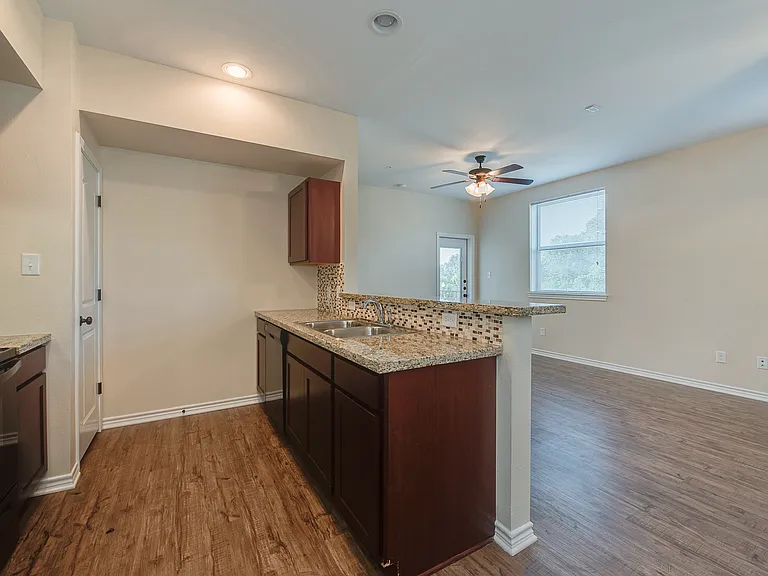 Falcon Point — Photo 25