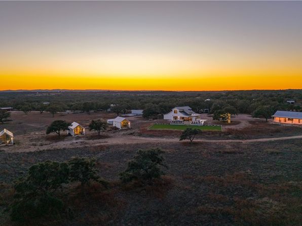 5999 Ranch Road 165 Rnch, Blanco, TX 78606