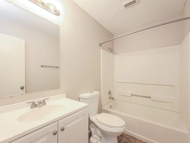3191 Beacon Fld — Photo 16