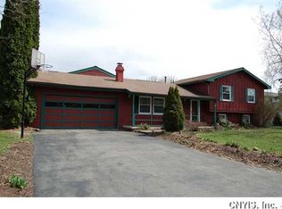 4 Hickory Park Rd, Cortland, NY 13045