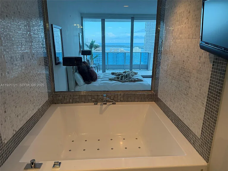 200 Biscayne Boulevard Way #4007 — Photo 20