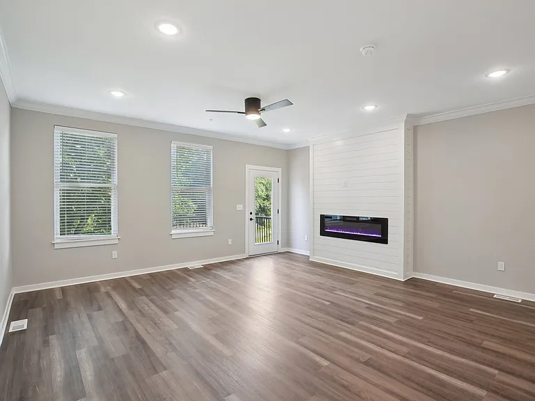 Greenwood Townhomes — Photo 57