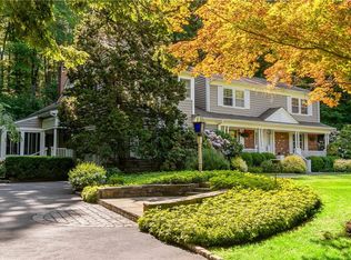 13 Thornewood Rd, Armonk, NY 10504