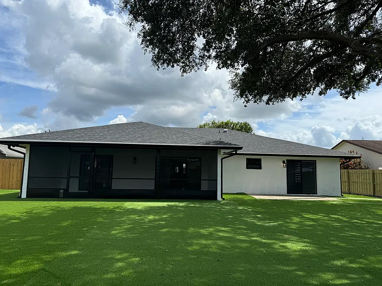 158 Cordoba Cir — Photo 14