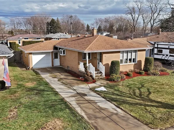 43 Jane Dr, Cheektowaga, NY 14227