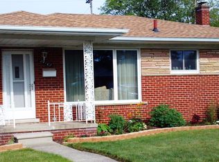 24107 Patricia Ave, Warren, MI 48091