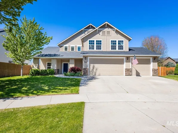 591 N Pringlewood Pl, Star, ID 83669