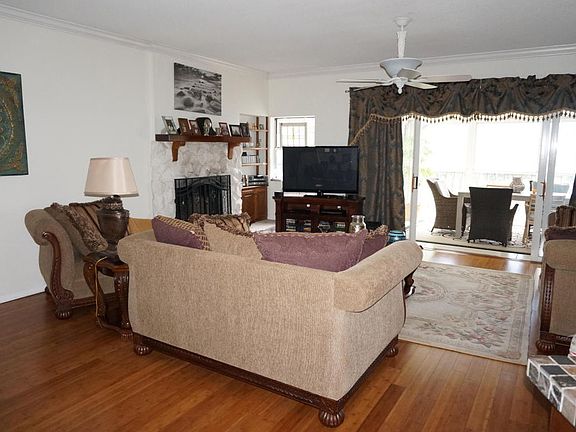 4th image of 905 N Harbor City Blvd APT 303