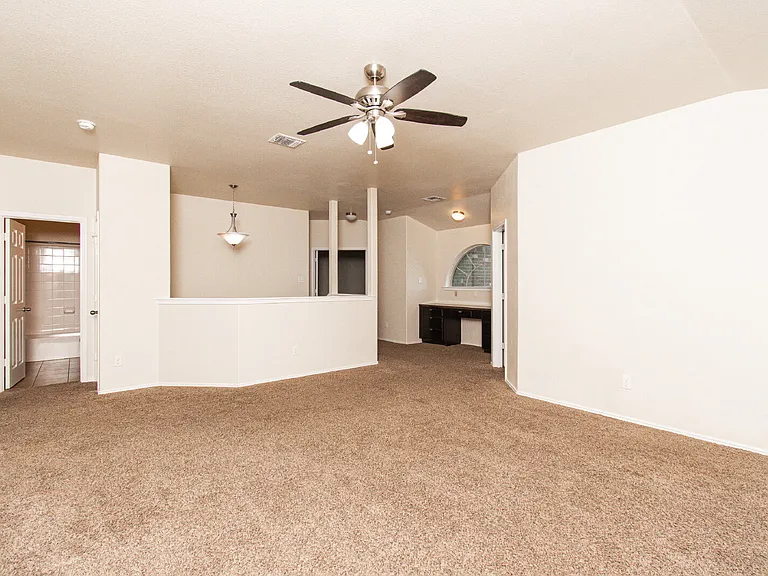 6509 Creek Land Rd — Photo 21