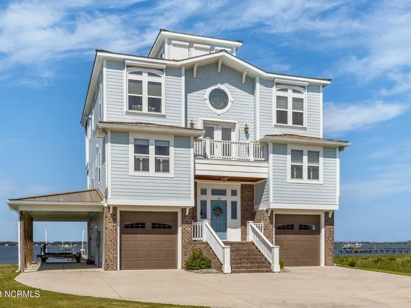 118 Westbay Circle, Harkers Island, NC 28531