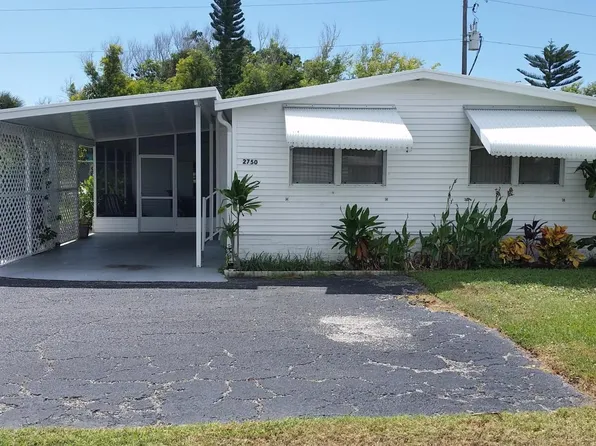 2750 Spitfire Ct, Melbourne Beach, FL 32951