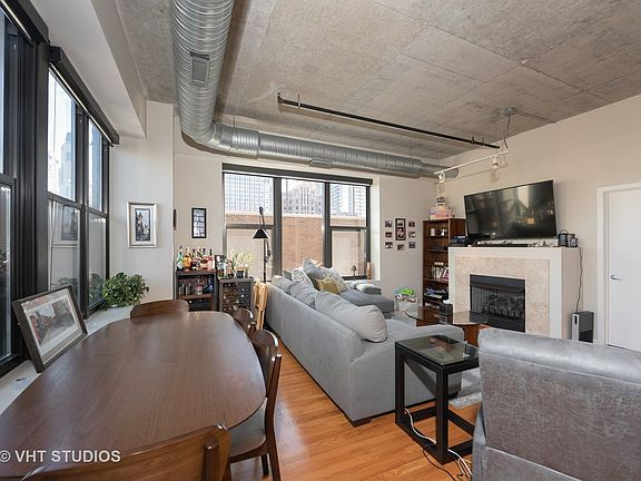 4th image of 849 N Franklin St Unit 512