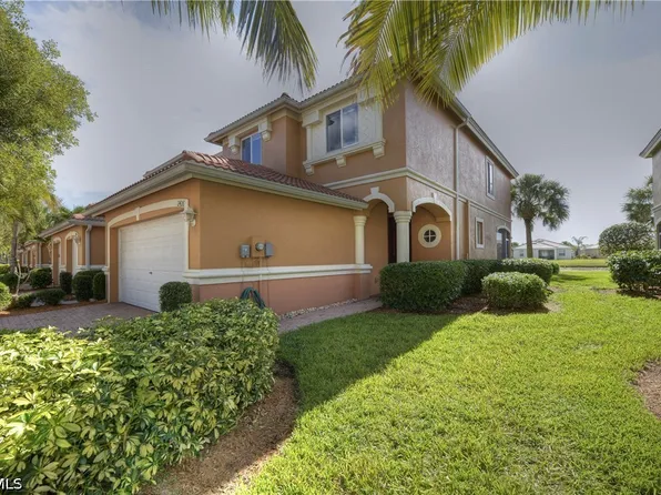 2426 Laurentina Ln, Cape Coral, FL 33909