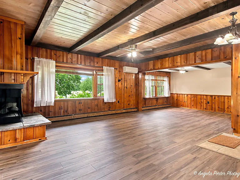 38624 N Miller Rd — Photo 4