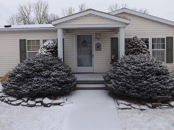 2nd image of 211 Turner St #1