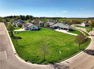 1401 Devon Rd, Burlington, WI 53105