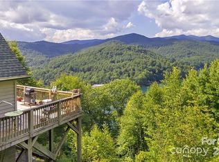 612 Old Home Place Rd, Tuckasegee, NC 28783