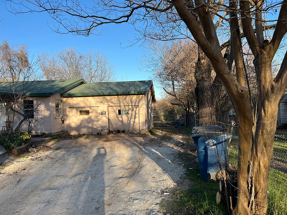 1st image of 1106 Riverwood Rd #4