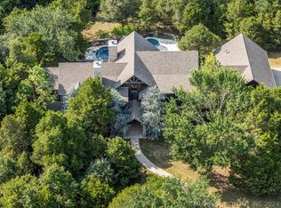 18985 E Knightsbridge Rd, Owasso, OK 74055