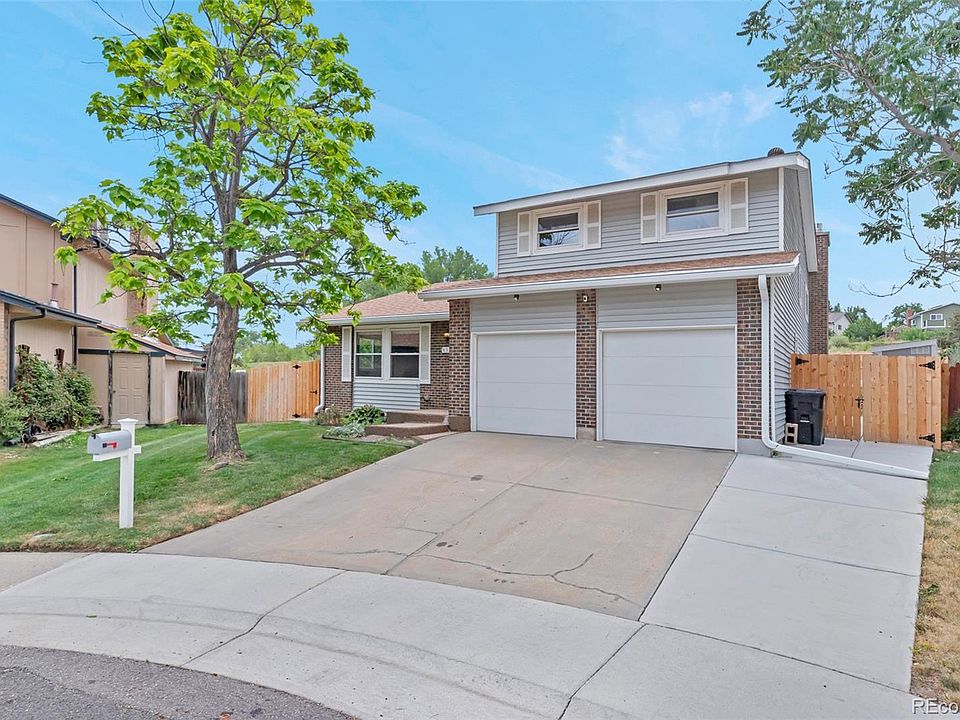 1st image of 8348 W 77th Way