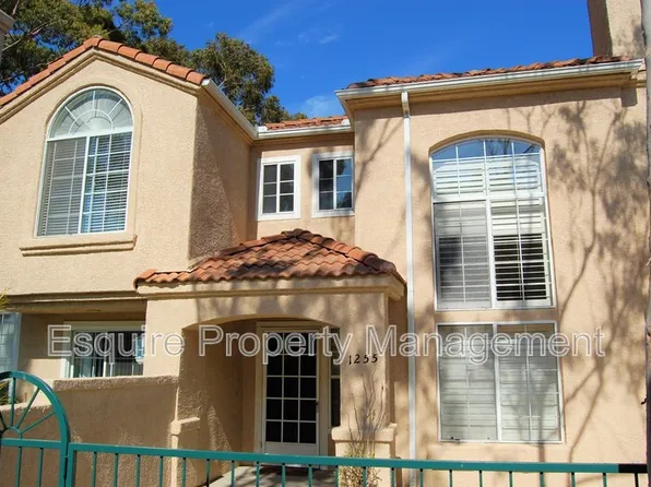 1255 Jamaica Ln, Oxnard, CA 93030