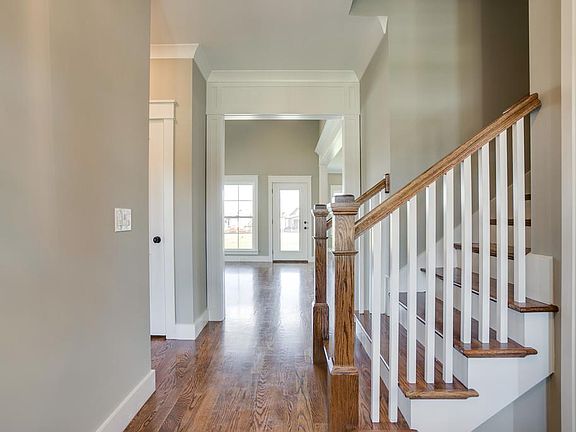 4th image of 3016 Robinwood Dr