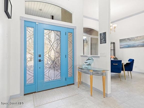 4th image of 3375 Hield Rd