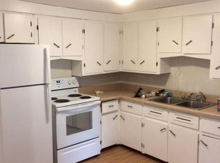 11 Elm Ct APT 3, Waterville, ME 04901