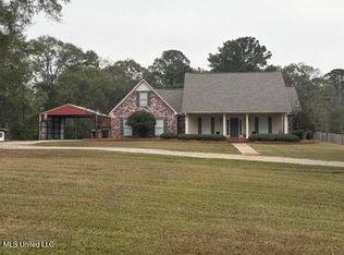 428 Walters Rd, Pelahatchie, MS 39145