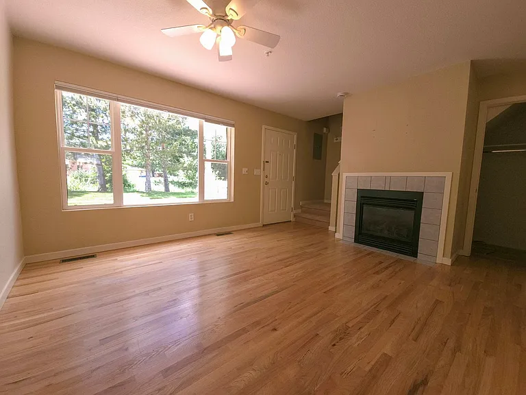 3790 Colorado Ave #E — Photo 7