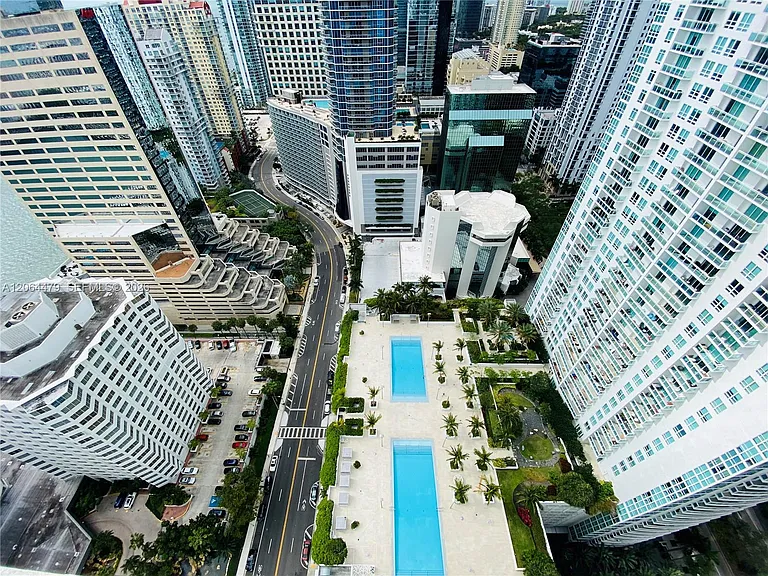 950 Brickell Bay Dr #3709 — Photo 19