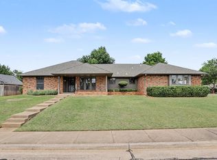 2409 Lytal Ln, Edmond, OK 73013