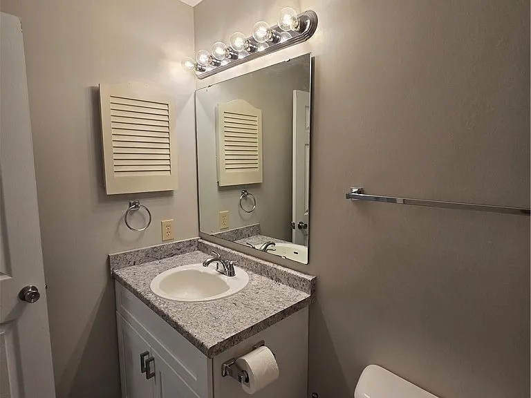 267-1 Waterdown Dr — Photo 17