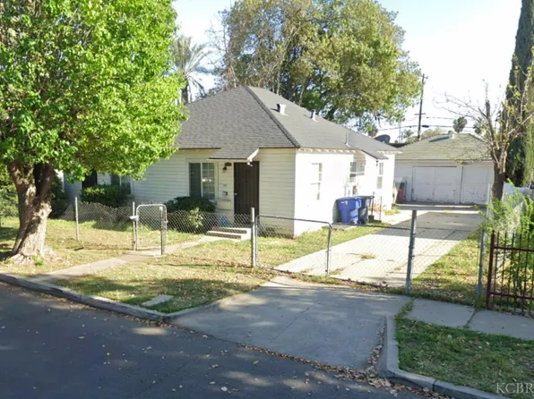 3924 E White Ave, Fresno, CA 93702