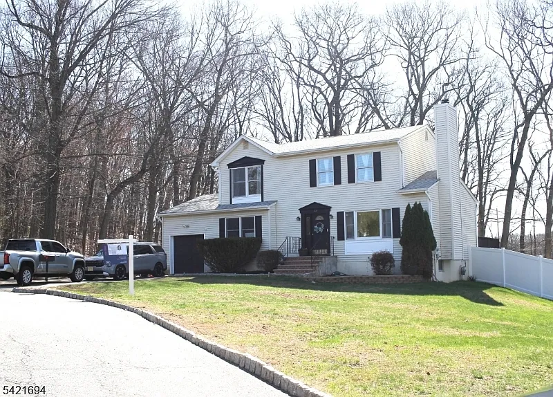 72 Orben Dr photo 1