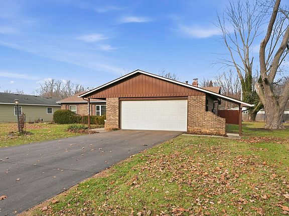 3rd image of 3623 Dewberry Dr