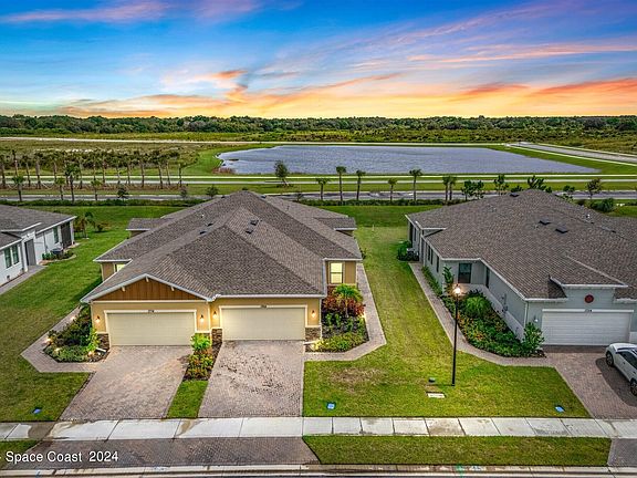 3rd image of 1764 Velky Ln