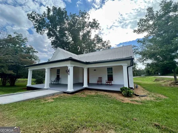 277 Newnan St, Franklin, GA 30217