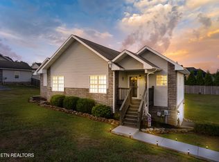 1342 Hodges Bend Rd, Sevierville, TN 37876