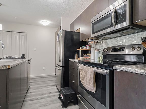 2nd image of 344 Windermere Rd NW #236