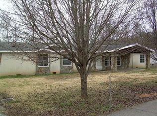 2495 5th St NW, Catawba, NC 28609