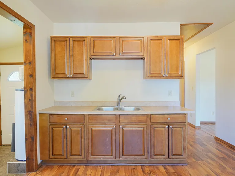 3117 S Wall Ave — Photo 5