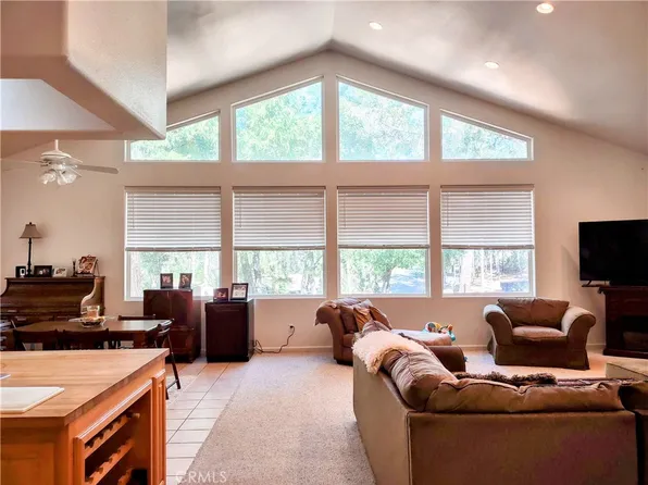 2949 Buckingham Dr, Kelseyville, CA 95451