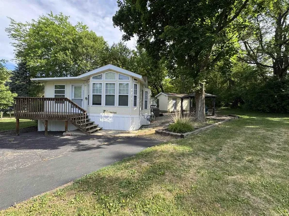 354 Skyline Drive, Edgerton, WI 53534