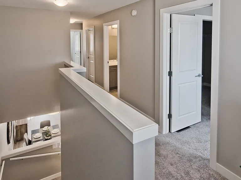 200 Hillbrook Dr — Photo 12