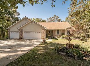 1911 Autumn Ridge Rd, Festus, MO 63028