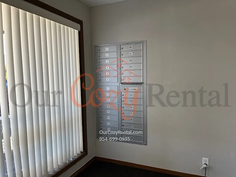 491 Caswell Ave W — Photo 7