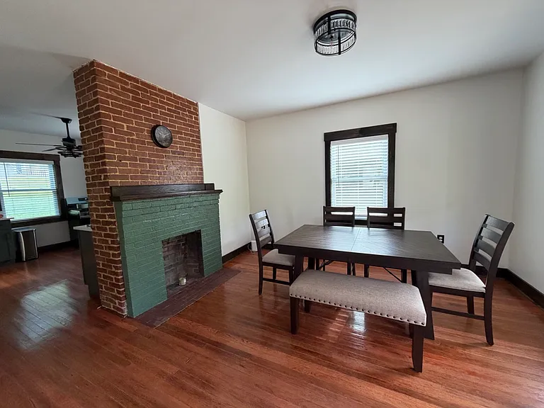 58 Boston St — Photo 2