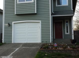 720 NE Flagstone Ln, Bremerton, WA 98310
